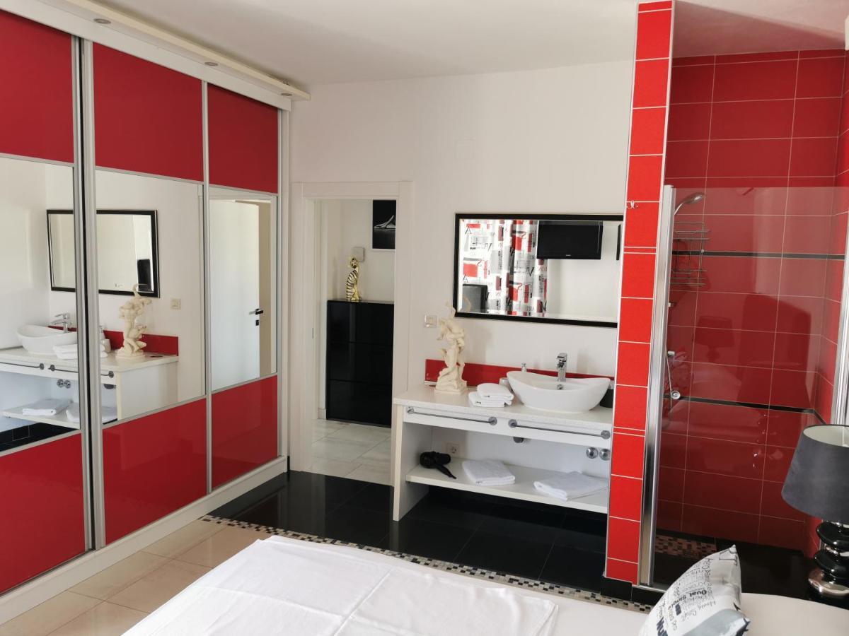 Luxury Apartment Prestige Villa Bellevue Vis Zewnętrze zdjęcie