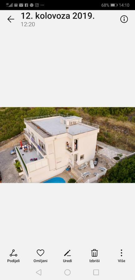 Luxury Apartment Prestige Villa Bellevue Vis Zewnętrze zdjęcie