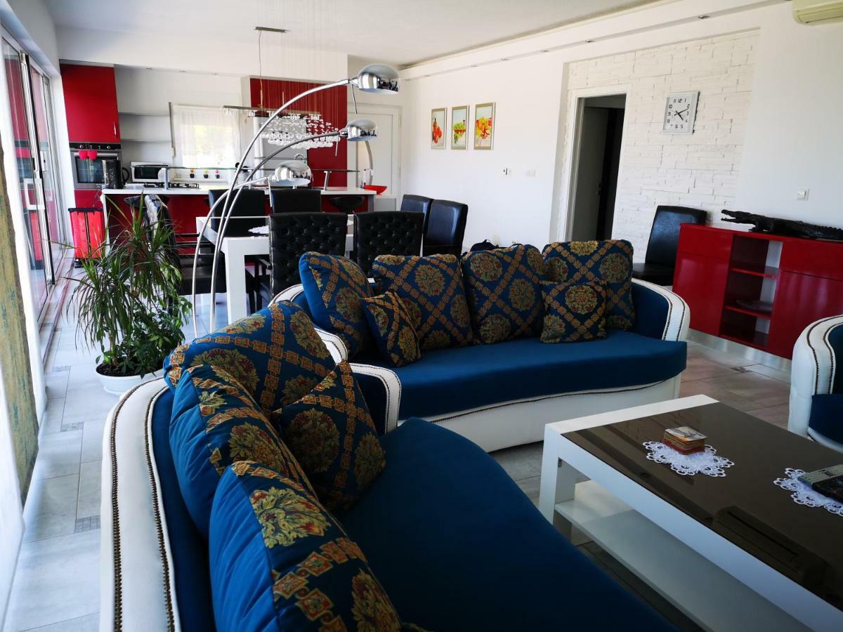 Luxury Apartment Prestige Villa Bellevue Vis Zewnętrze zdjęcie